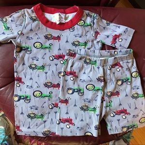 Hanna Andersson boys summer tractor pajamas size 120 or 6-7